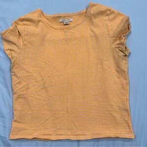 American Eagle yellow gingham print crop top
Size xs